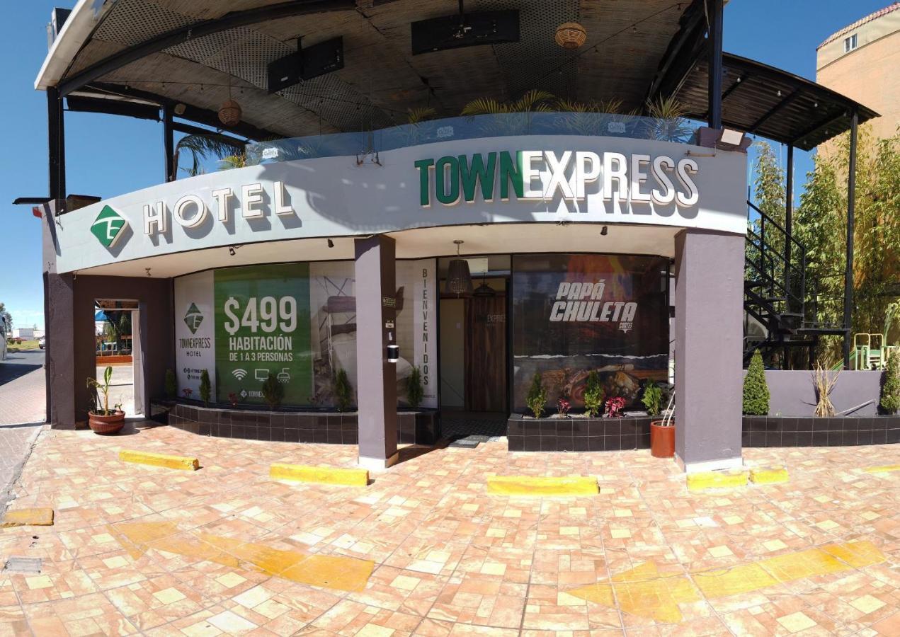 Hotel Town Express ดูรังโก ภายนอก รูปภาพ